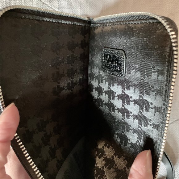 Karl Lagerfeld Wallet - Picture 4 of 5
